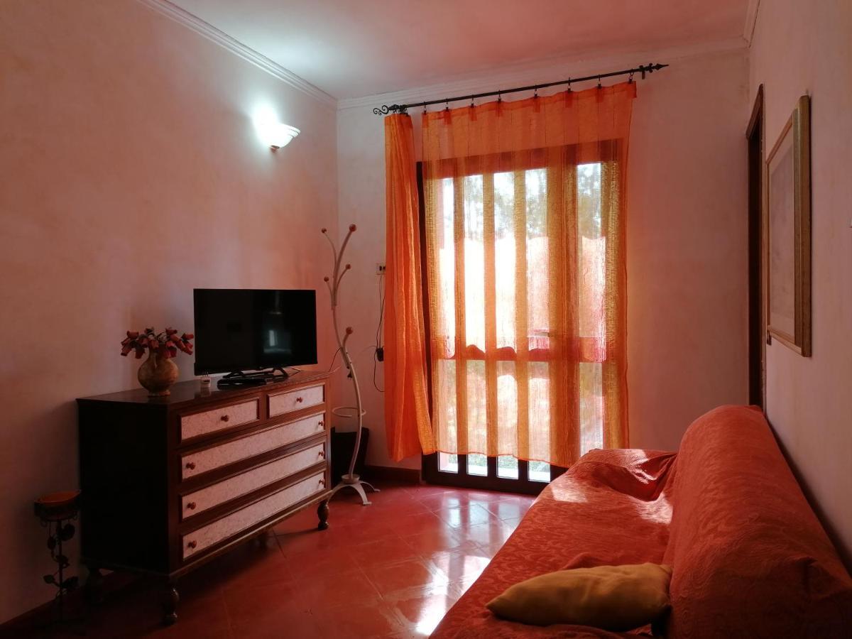 Stanais Vila Tortolì Exterior foto